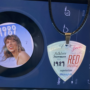 Taylor Swift霉霉泰勒斯威夫特周边项链专辑亚克力吉他拨片配饰