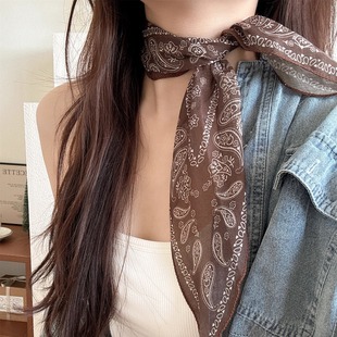 2025新款 高级感系脖子配饰颈饰 腰果花三角丝巾女小方巾搭配衬衫