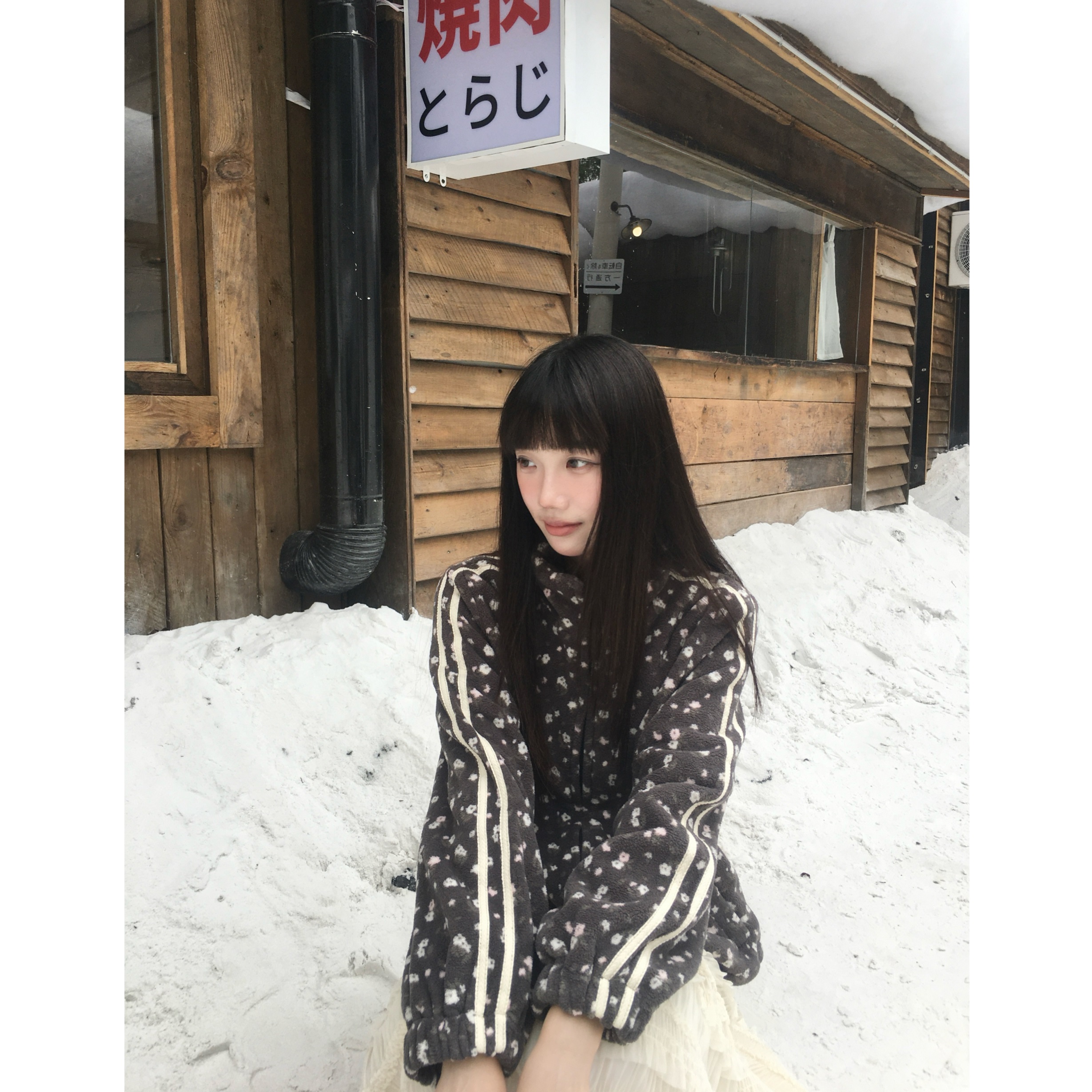 小花摇粒绒深灰色保暖羊羔绒外套