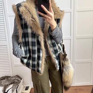 2026新款 两面穿格子皮草马甲女保暖立领毛毛外套百搭狐狸毛上衣