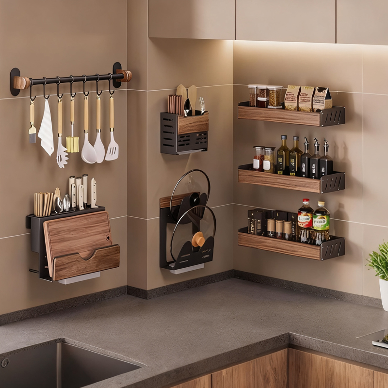 轻奢中古风，厨房显格调