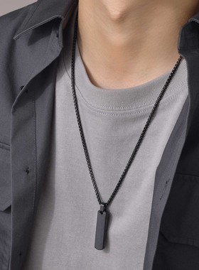 长方条几何项链男女长款百搭朋克钛钢个性复古卫衣挂件配饰吊坠