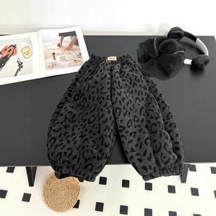 2025冬季新款儿童豹纹加绒休闲裤卡通保暖弯刀裤秋冬宽松运动裤子