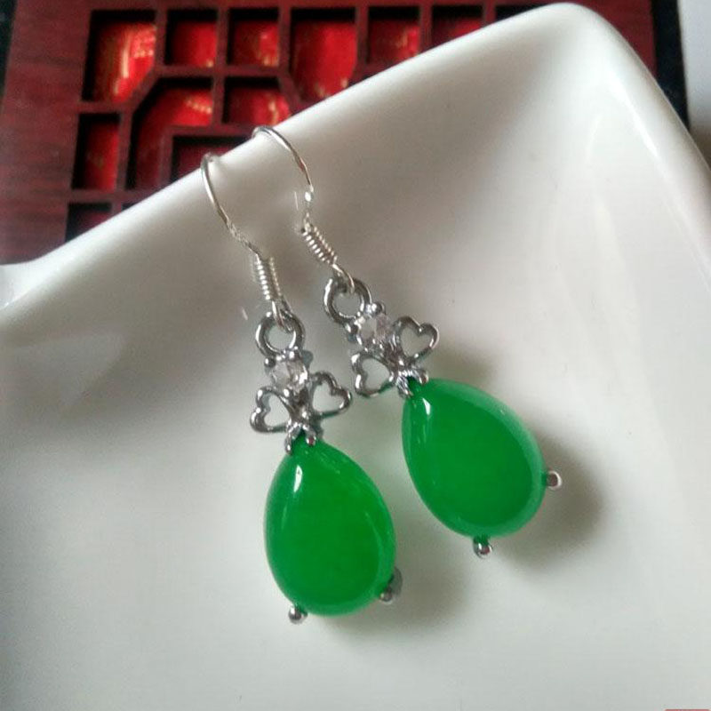 2025上新时尚洋气清新玉质耳环