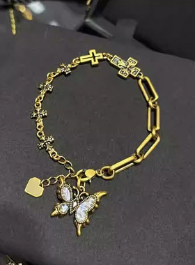 小红书爆款复古莺尾花蝴蝶手链女流光十字架鲍鱼贝蝴蝶精致手饰