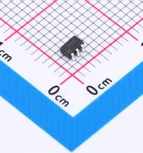 电荷泵 内置关断功能的开关电容电压反相器 ADM8828ARTZ-REEL7 SO
