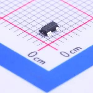 监控和复位芯片 4引脚SOT-143微处理器监控电路 ADM811SARTZ-REEL