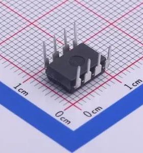 监控和复位芯片 IC DS1232N DIP-8 监控和复位芯片 全新原装