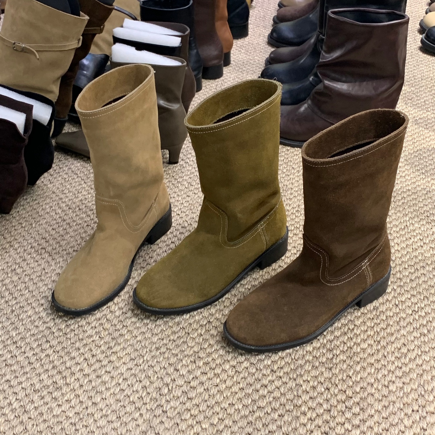 Lamode韩版手工烟筒靴女2025春秋新款复古真皮内增高套筒百搭短靴