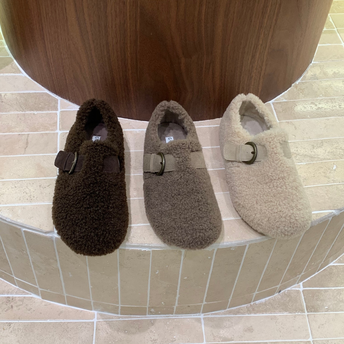 小个子4CM内增高羊糕毛勃肯鞋女全包秋冬厚底加绒毛毛豆豆乐福鞋