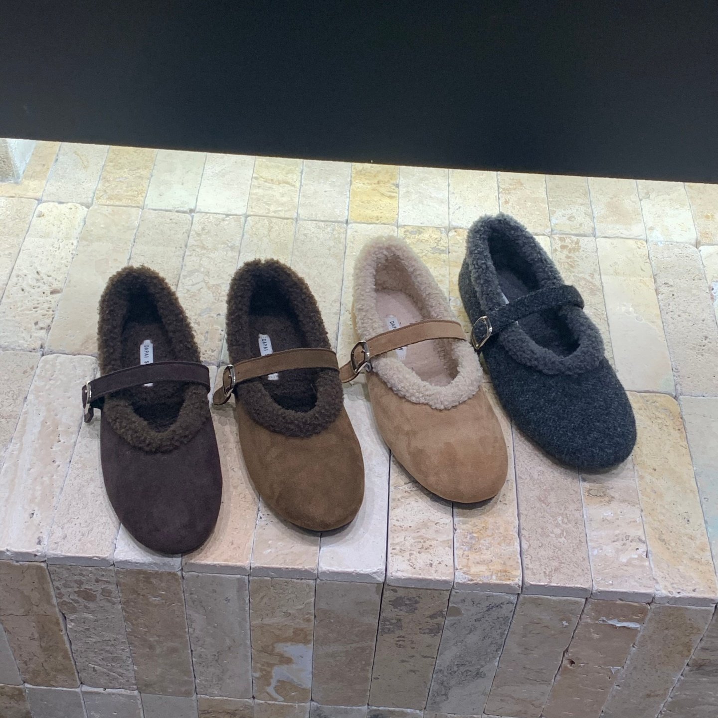 法式仙女加绒毛毛鞋豆豆鞋女平底2025秋冬软底玛丽珍鞋勃肯鞋棉鞋