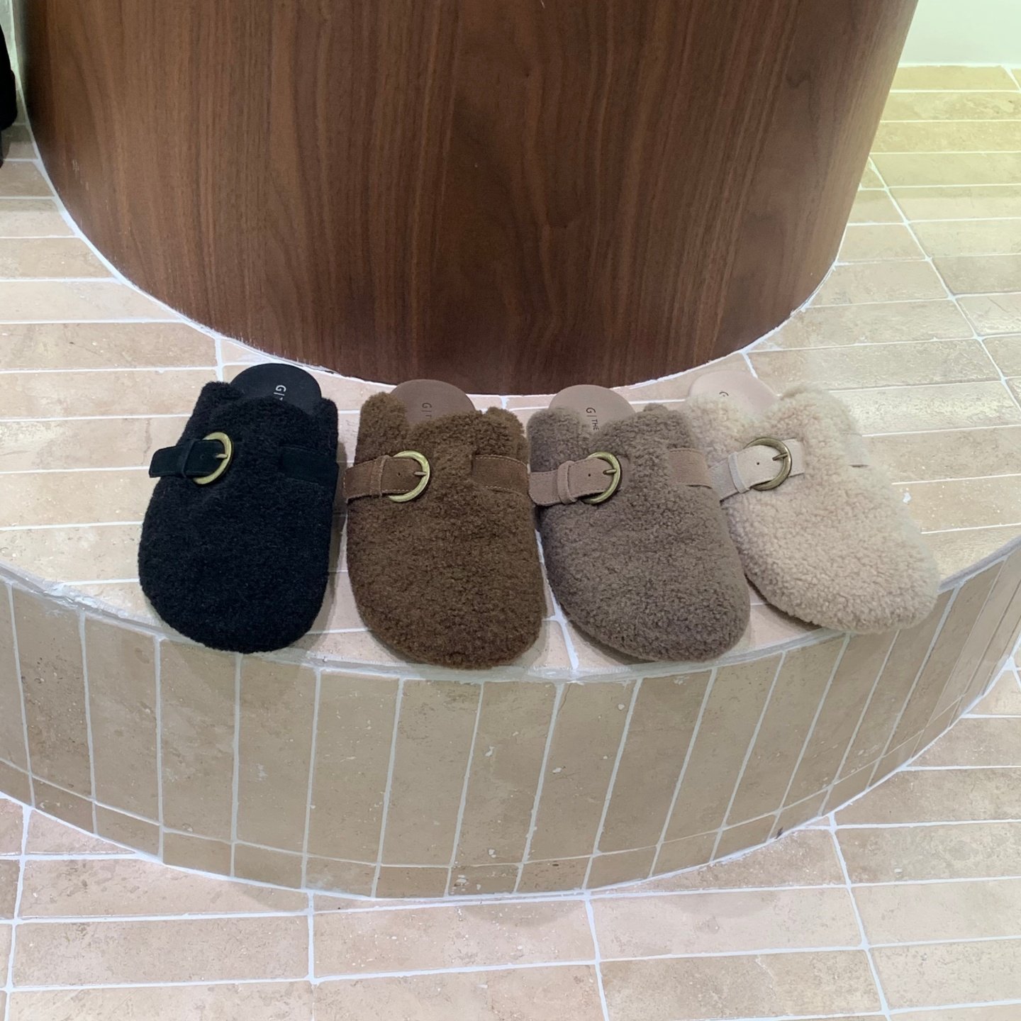 厚底复古毛毛鞋皮带扣勃肯鞋女2025秋冬新款百搭一脚蹬包头半拖鞋,女鞋,毛毛鞋,淘宝优惠券,粉丝福利购,淘宝优惠卷