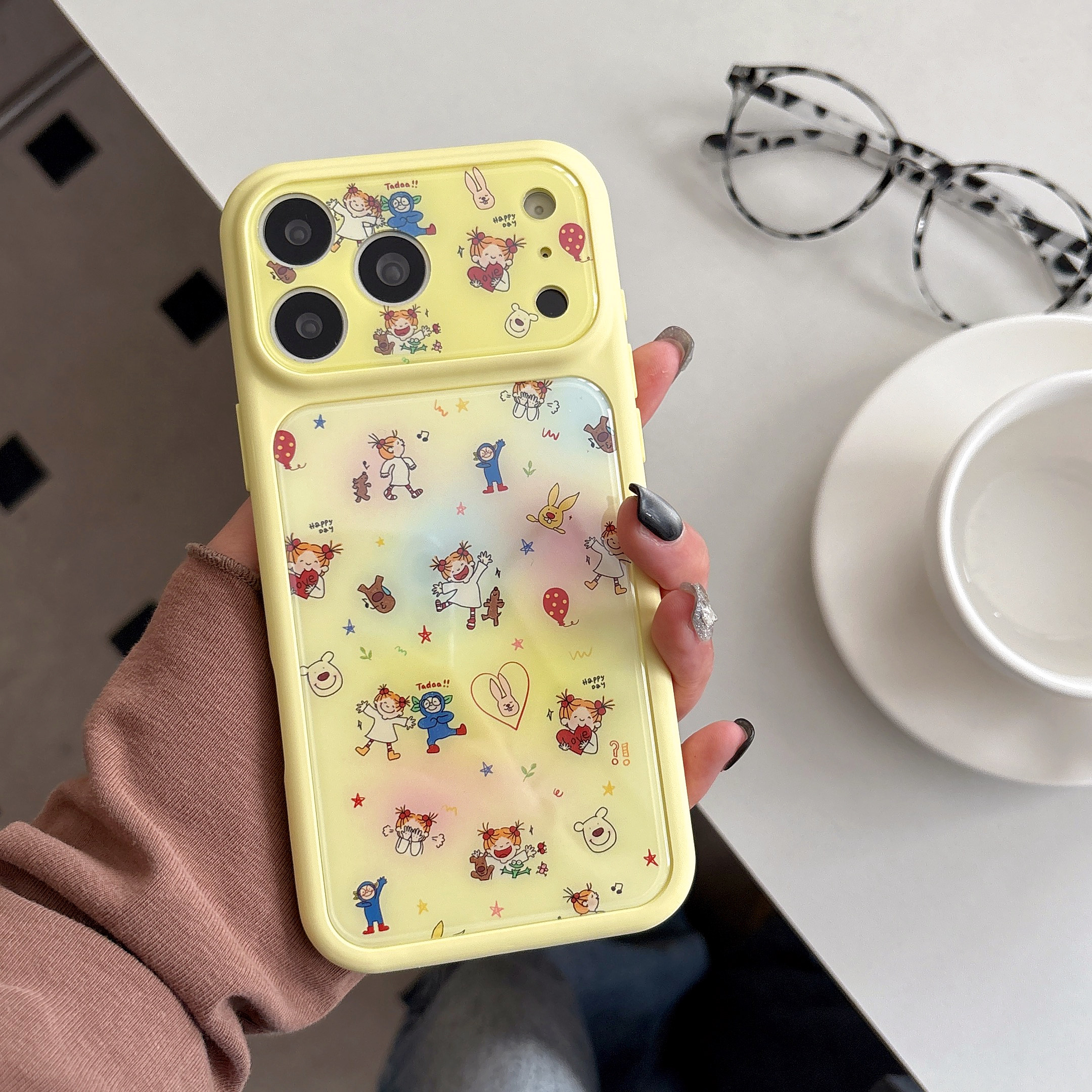 黄色晕染coco酱适用iphone苹果17promax小众16pro可爱15女生甜美全包相机ai键亮面玻璃秒变大视窗精孔手机壳