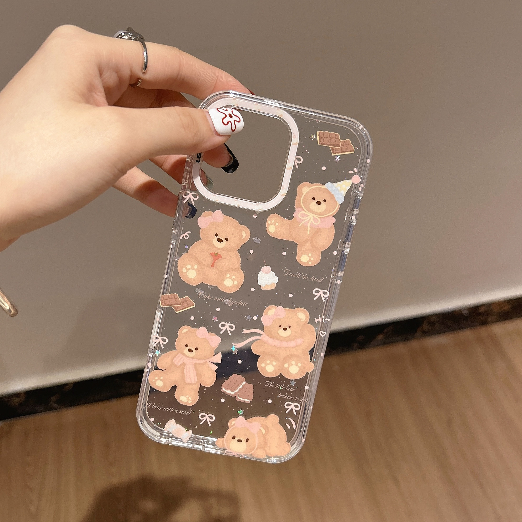 巧克力饼干小熊适用iphone17promax苹果16pro可爱15男女软边硬背卡通细闪亮面包相机独立键IMD双层侧颜手机壳