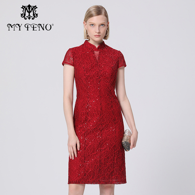 马天奴红色立领刺绣连衣裙