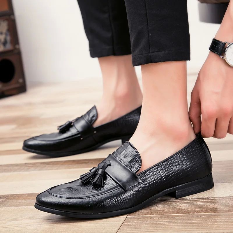 Men Casual Leather Shoes Brand Moccasin Oxfords Driving Shoe
