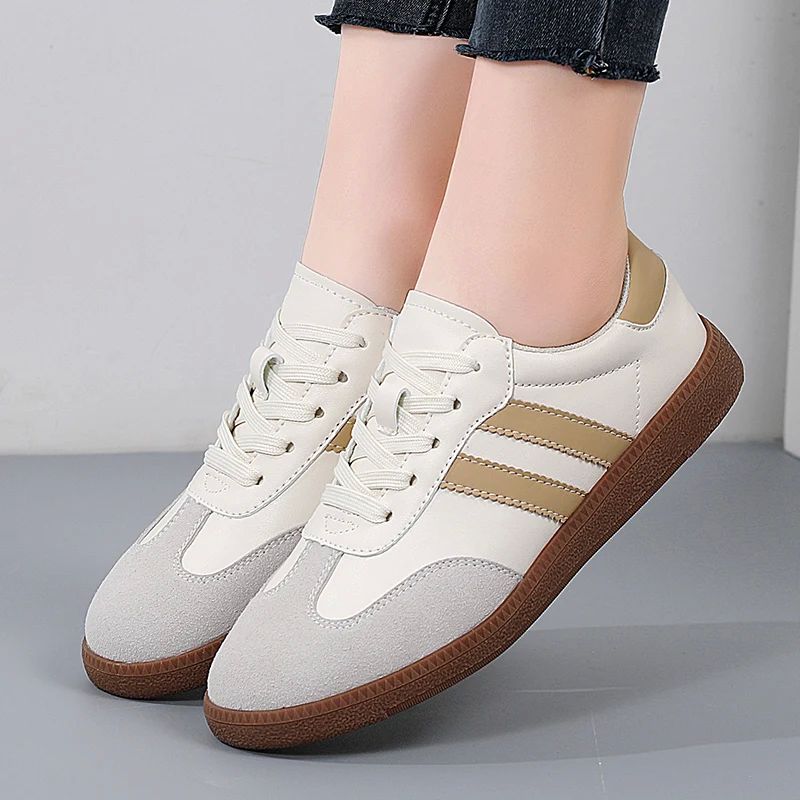 New German training shoes women's leather flat casual board