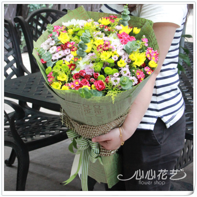 小雏菊友情老师父亲节鲜花速递