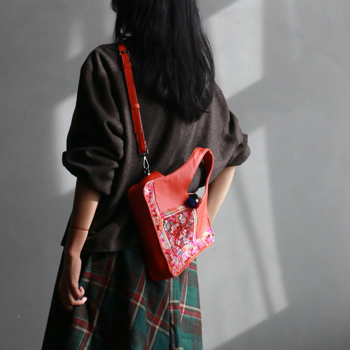 双生焰2025抒闲原创老绣不规则四方菱形破线绣贴布手提单肩斜挎包