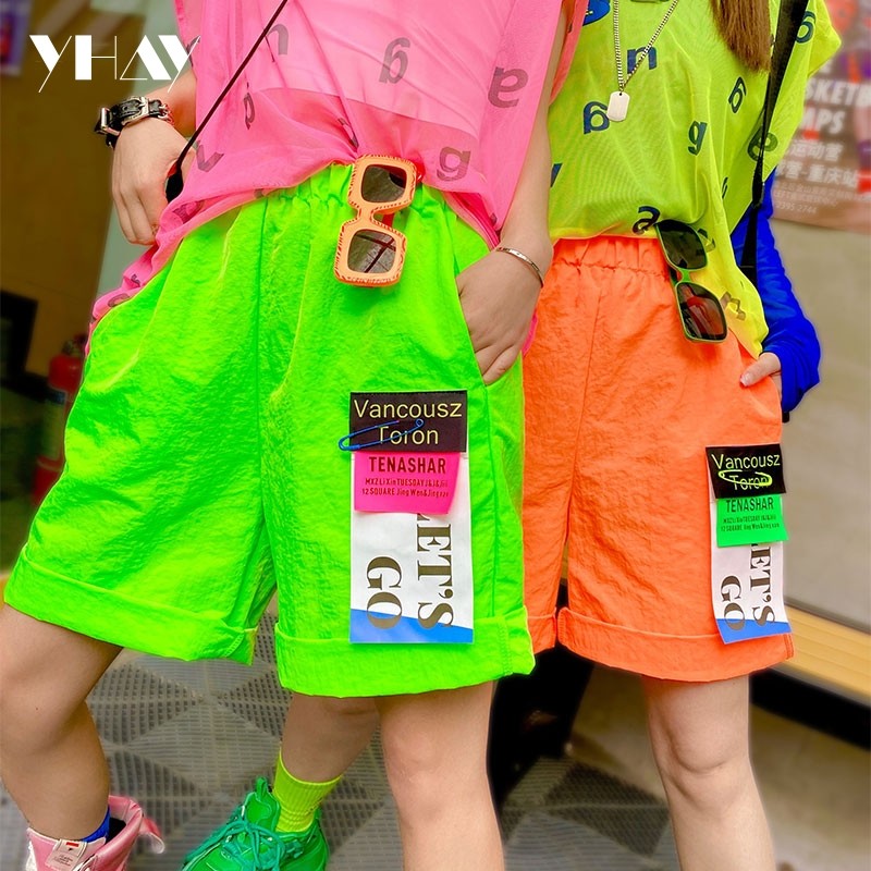 YHAY2025春夏彩色荧光字母贴布简约潮牌宽松遮肉休闲运动五分短裤,女装/女士精品,休闲裤,淘宝优惠券,粉丝福利购,淘宝优惠卷