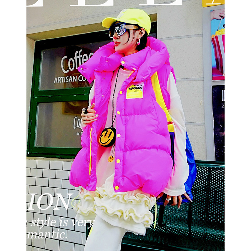 YHAY玫红彩色休闲防寒保暖马甲冬季新款字母贴布连帽加厚棉服外套,女装/女士精品,棉衣/棉服,淘宝优惠券,粉丝福利购,淘宝优惠卷