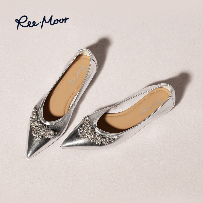 REEMOOR尖头单鞋银色浅口平底