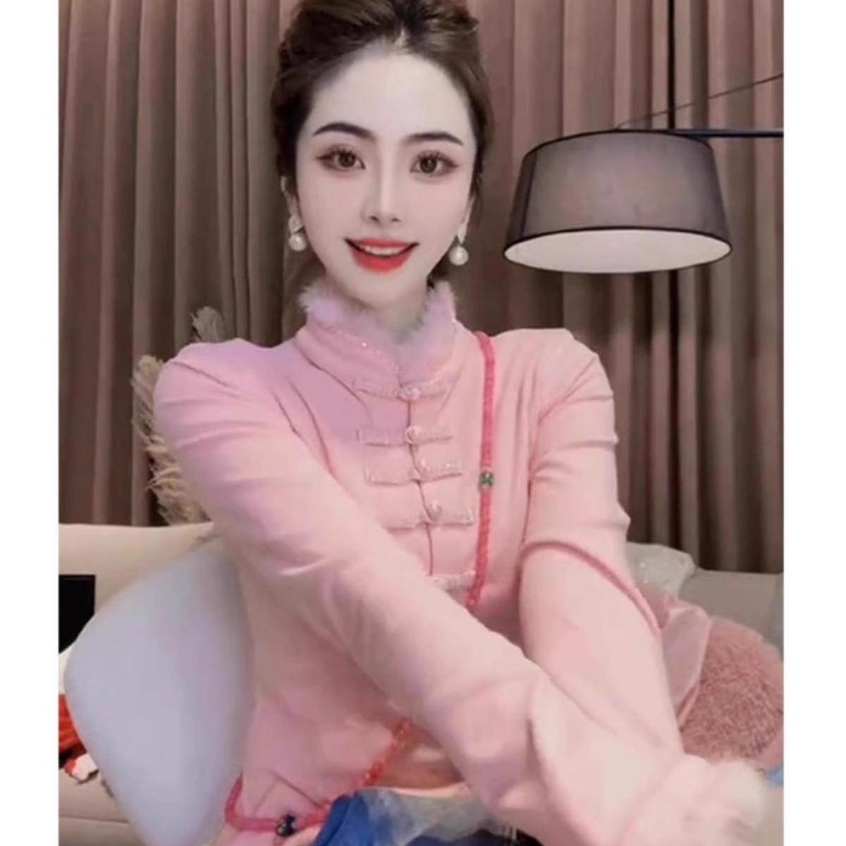 新中式立领盘扣拼接毛毛长袖t恤女冬季新款时尚洋气修身百搭上衣