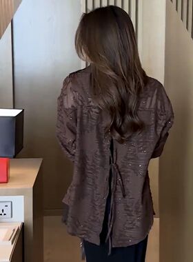 女装外披2026新款今年流行轻薄透气时尚防晒服洋气质夏款休闲外套