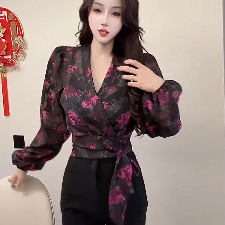 时尚潮流V领复古碎花收腰显瘦灯笼袖交叉绑带短款防晒雪纺衫上衣