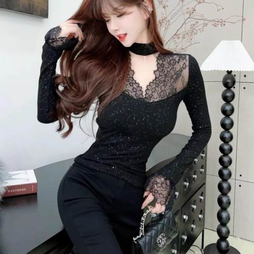 卡卡正品官方旗舰店蕾丝拼接镂空打底衫女秋冬加绒内搭长袖T上衣