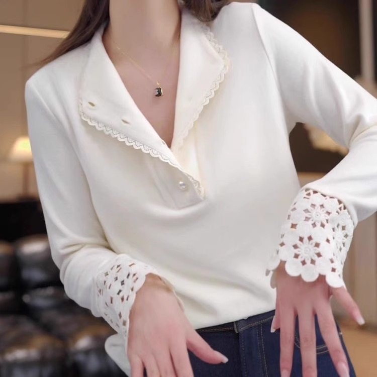 独特气质蕾丝拼接白色半开领针织衫女2025年冬季新款宽松百搭上衣