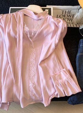 纯欲气质蕾丝V领挂脖衬衫女2026春季新款独特别致粉红色衬衣上衣