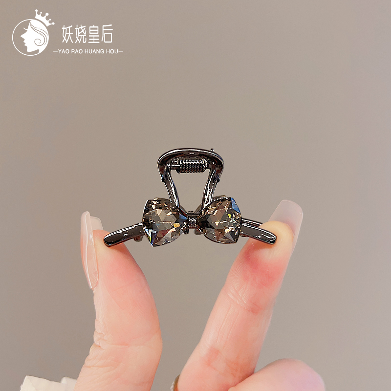 妖娆皇后小抓夹合金时尚