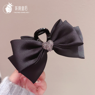 在逃公主风黑色镶钻爱心发夹女后脑勺大号气质鲨鱼抓夹盘发夹子