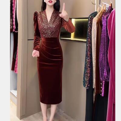 欧洲站丝绒拼接连衣裙秋冬新款女装2025小众设计感修身显瘦包臀裙