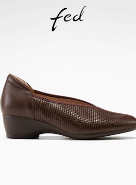 fed摔纹羊皮26春季新款复古真皮百搭橡胶粗跟奶奶鞋单鞋通勤鞋女