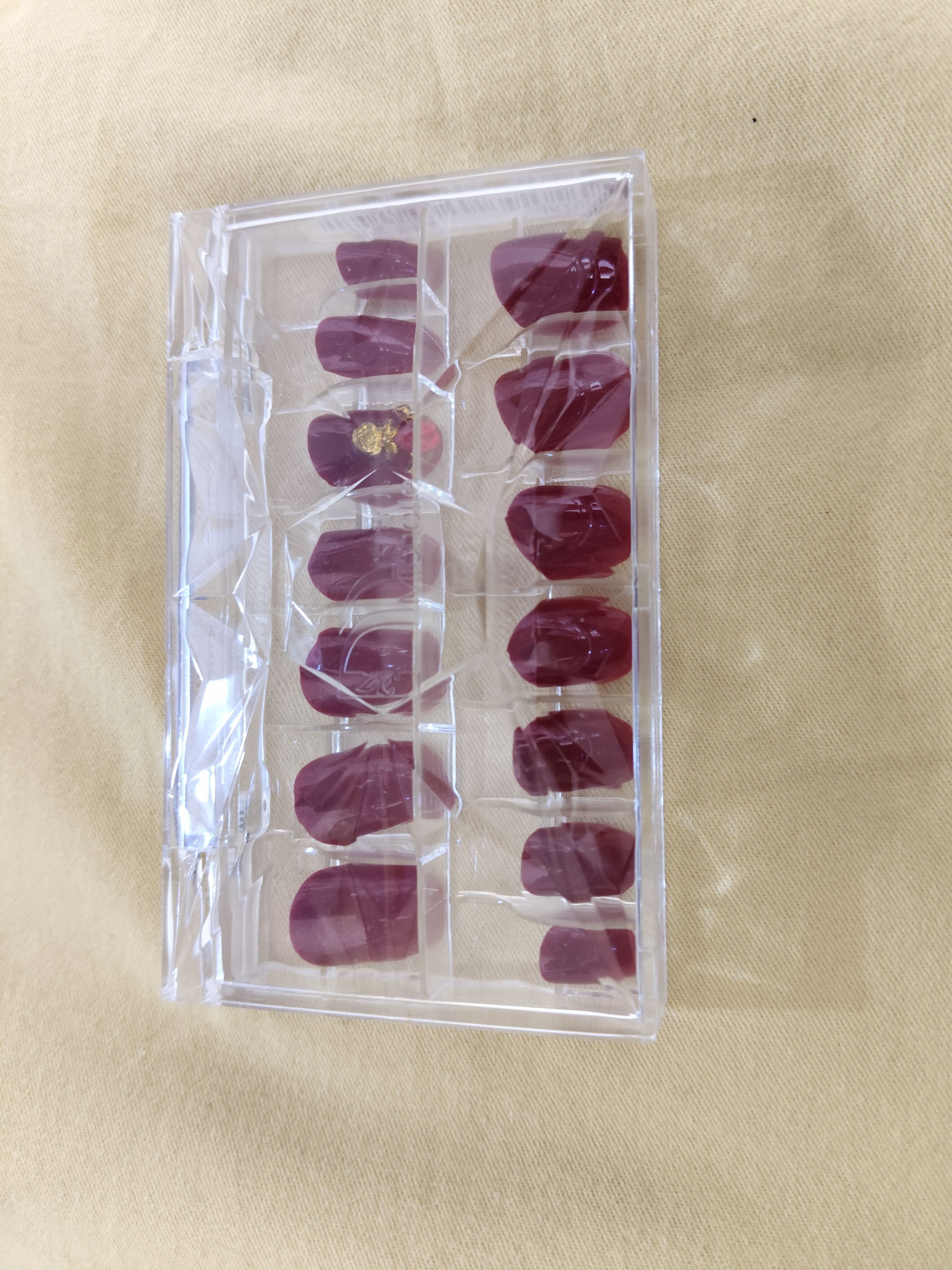 穿戴甲2025年新款纯手工穿戴甲高级感显白美甲贴片成品