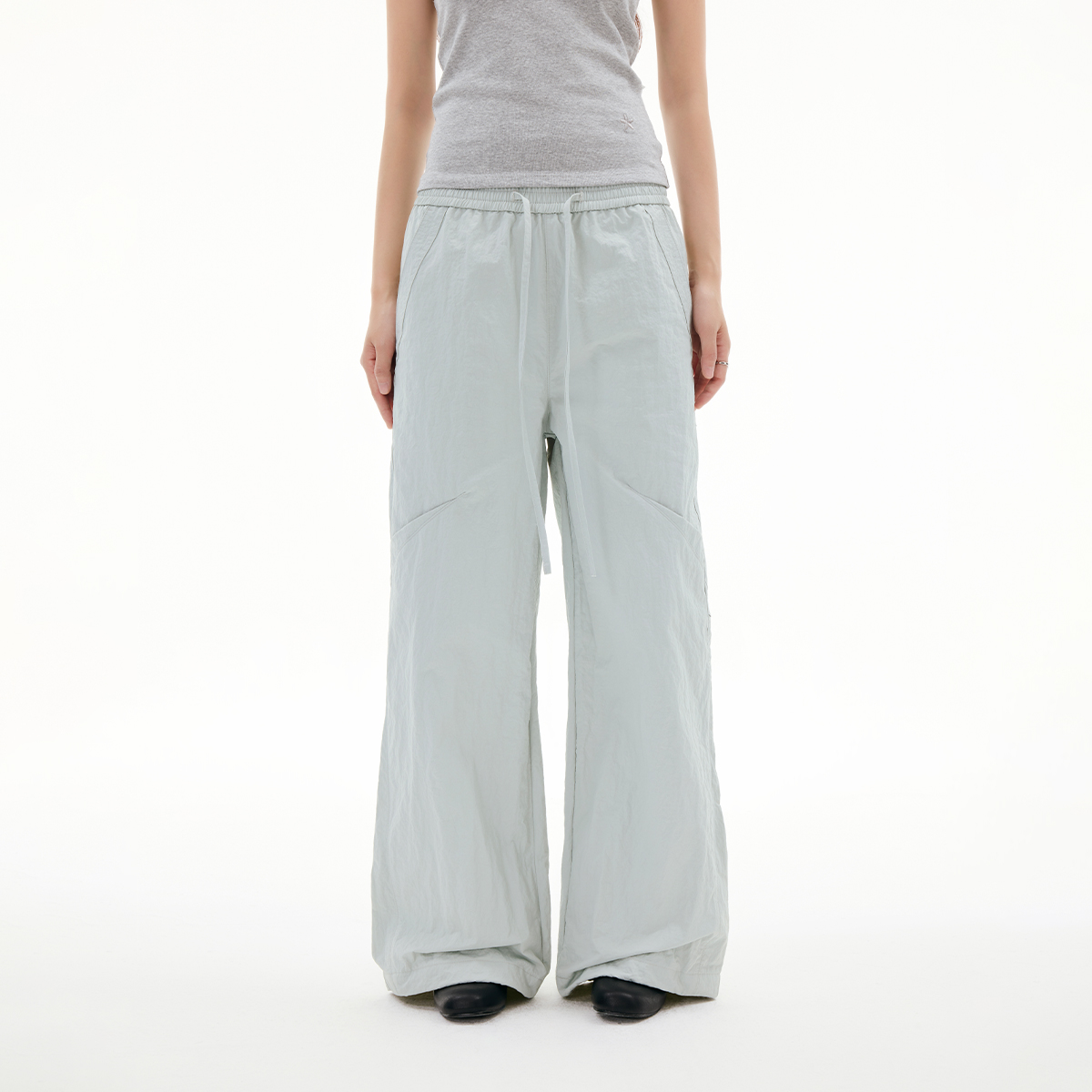 FUNKYFUN 2025SS 纯色直筒阔型拼接网布透气设计风衣裤休闲运动裤