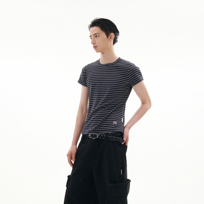 FUNKYFUN 2025SS 弹力舒软撞色条纹修身绣标正肩短袖T恤