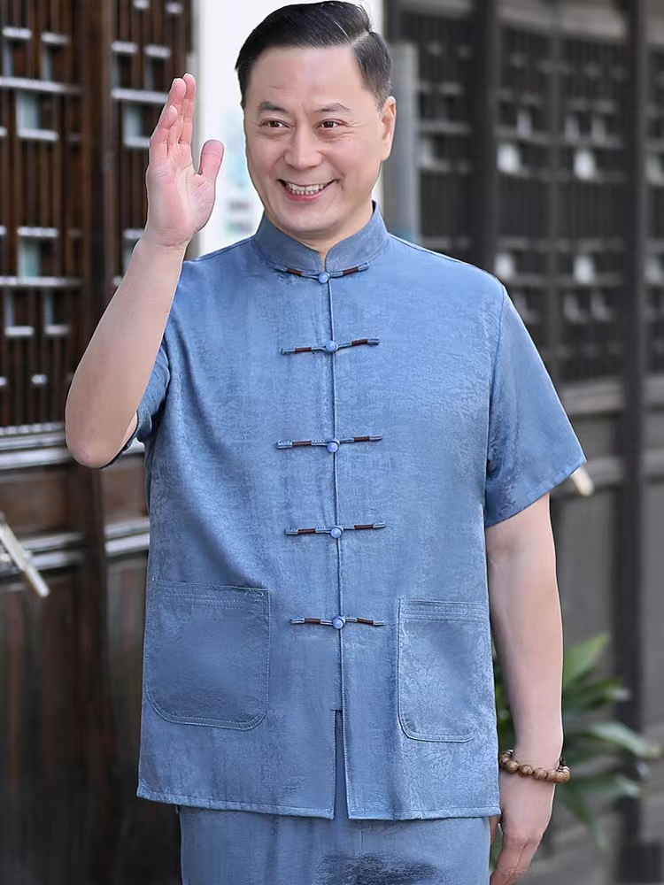 爸爸夏装冰丝薄款中老年男士唐装老人衣服中国风真丝爷爷短袖套装