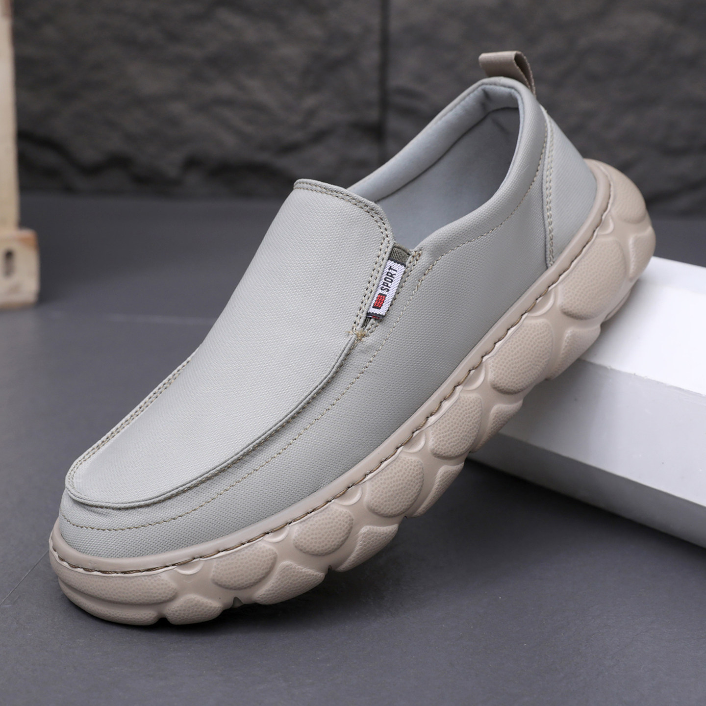 2025新款男士布鞋一脚蹬懒人鞋舒适中老年爸爸透气超轻底休闲鞋,流行男鞋,布鞋,淘宝优惠券,粉丝福利购,淘宝优惠卷