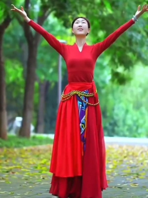 民族舞演出服新款少数民族马茉莉我唱赞歌献祖国同款舞蹈服演出服