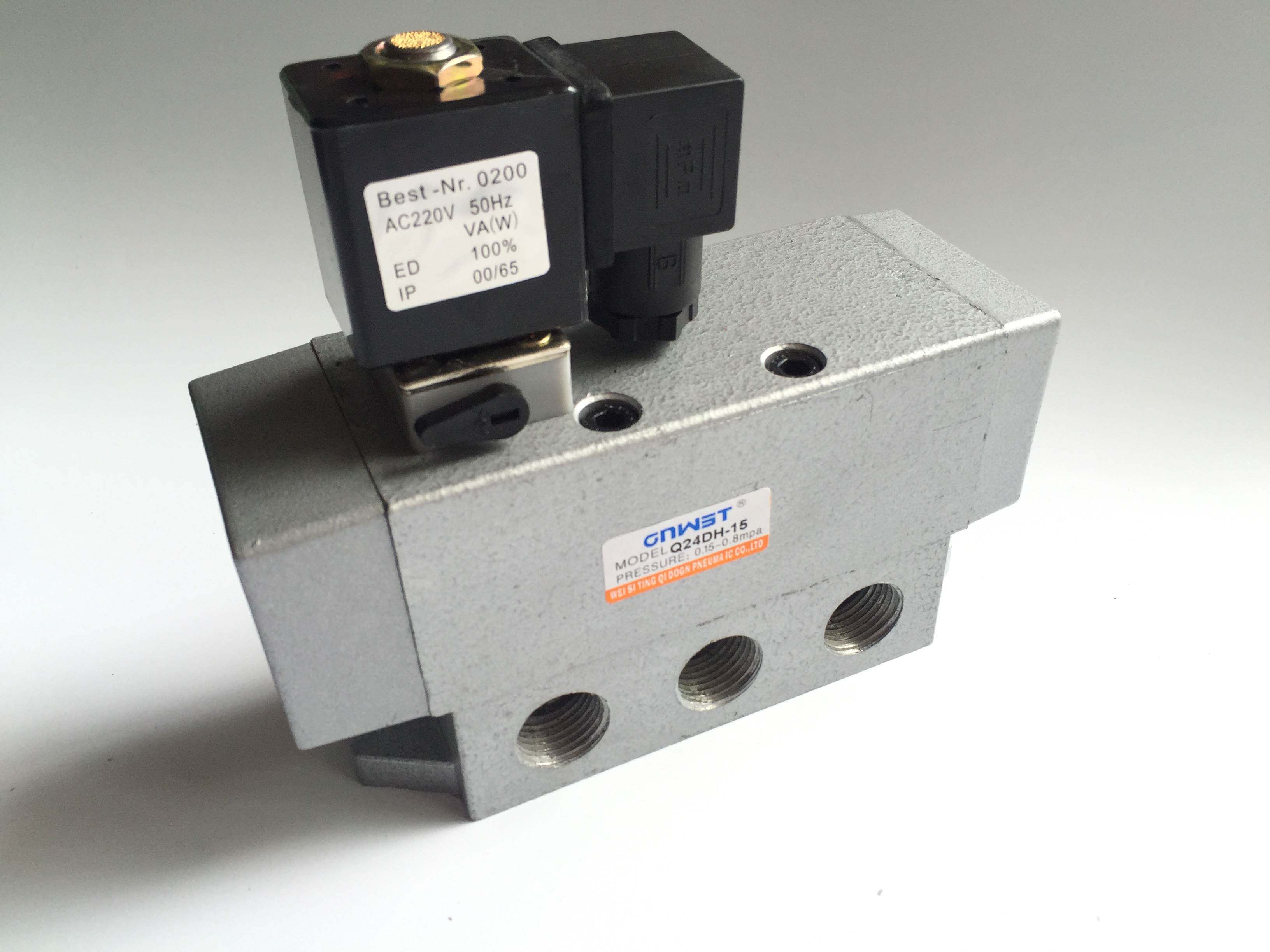 议价二位四通双电控换向阀 电磁阀 q24d2h-6 q24d2h-8