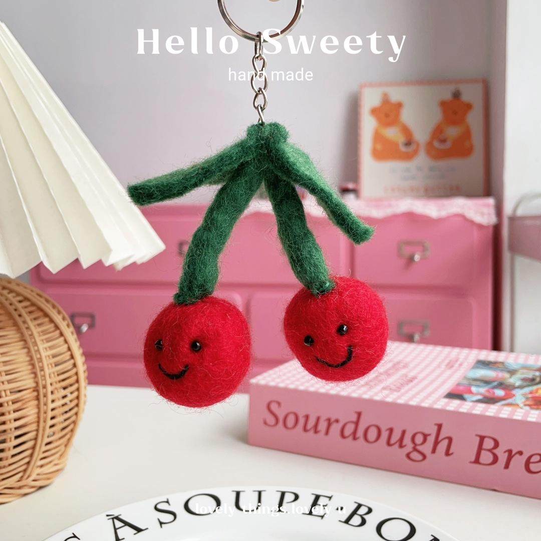 尼泊尔手工羊毛毡樱桃挂件水果蔬菜钥匙扣包包挂件韩国ins情侣女