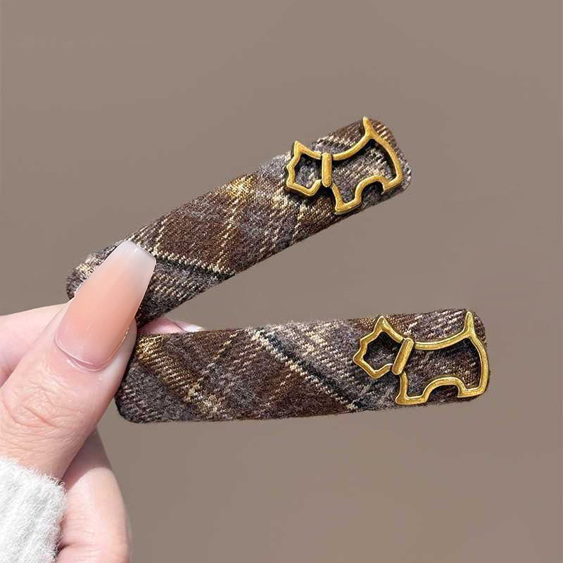 秋冬复古格纹镂空小狗发夹BB夹2025新款侧边碎发刘海夹韩系头饰女,饰品/流行首饰/时尚饰品新,发饰,淘宝优惠券,粉丝福利购,淘宝优惠卷