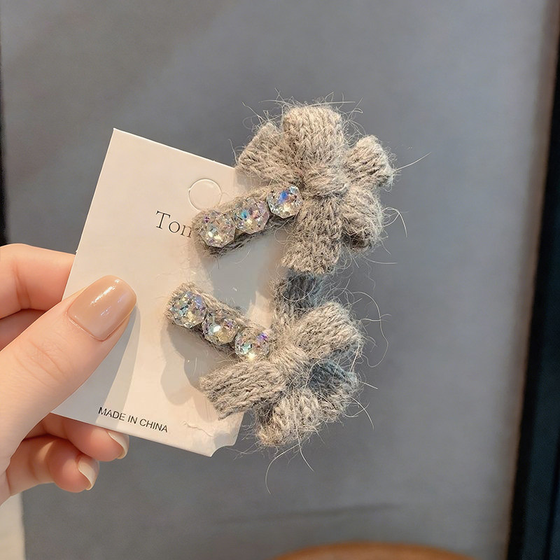 高级感灰色毛线闪钻蝴蝶结边夹女侧边碎发夹2025新款鸭嘴夹子发饰,饰品/流行首饰/时尚饰品新,发饰,淘宝优惠券,粉丝福利购,淘宝优惠卷