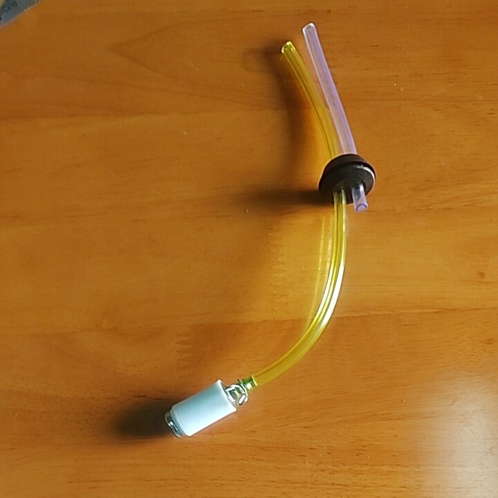 40-5割草机油管总成Tu43喷雾机绿篱机通用优质陶瓷汽油滤油管油塞图片