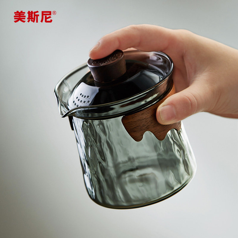 美斯尼玻璃盖碗单个三才泡茶杯防烫手抓壶泡茶碗带盖功夫茶具大号属于什么档次？
