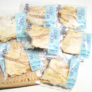 大洋渔夫鲜烤鳕鱼片即食小袋海鲜零食鲜香浓郁青岛鱼片鲜香海味
