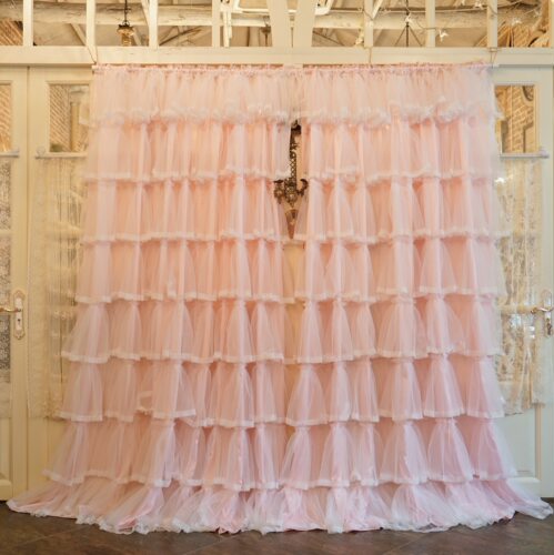 新款定制法式风丝滑缎面遮光窗帘